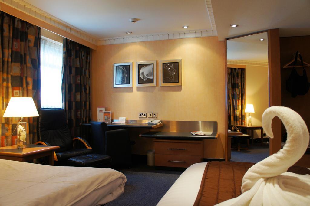 Ramada Hatfield Hatfield  Esterno foto