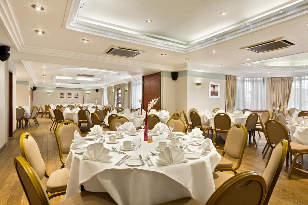 Ramada Hatfield Hatfield  Esterno foto