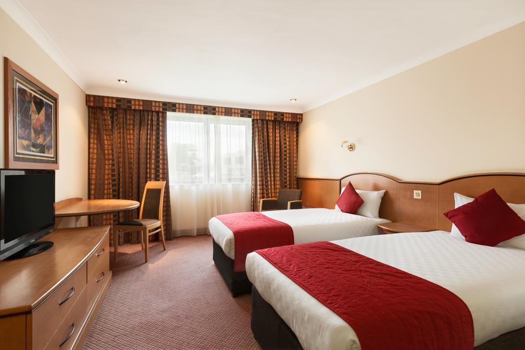 Ramada Hatfield Hatfield  Esterno foto