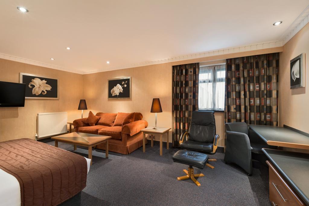 Ramada Hatfield Hatfield  Esterno foto