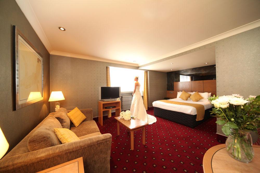 Ramada Hatfield Hatfield  Esterno foto