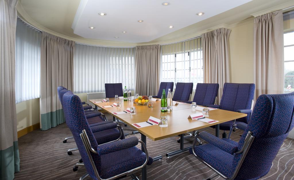 Ramada Hatfield Hatfield  Esterno foto