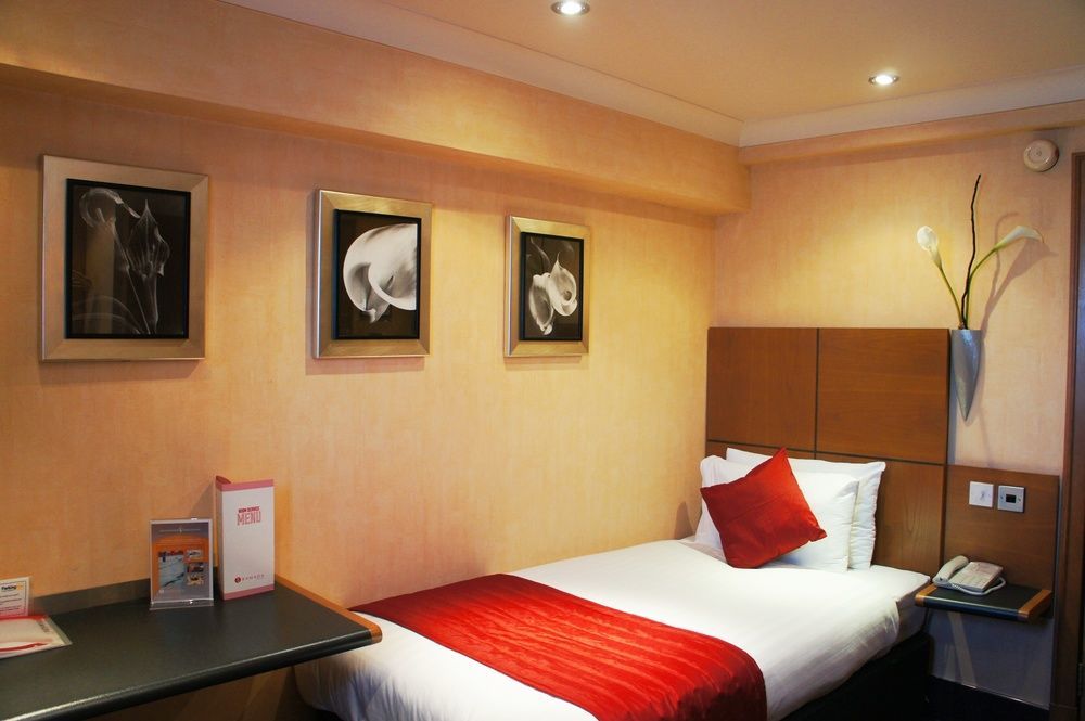 Ramada Hatfield Hatfield  Esterno foto
